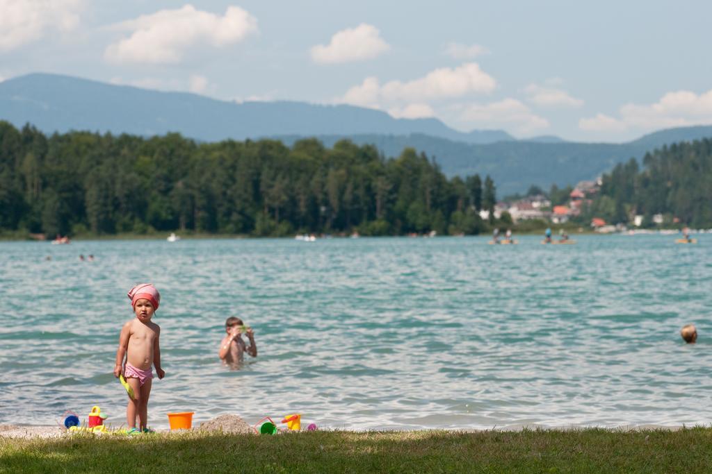 Gaestehaus Lutschounig Faak am See Exterior foto